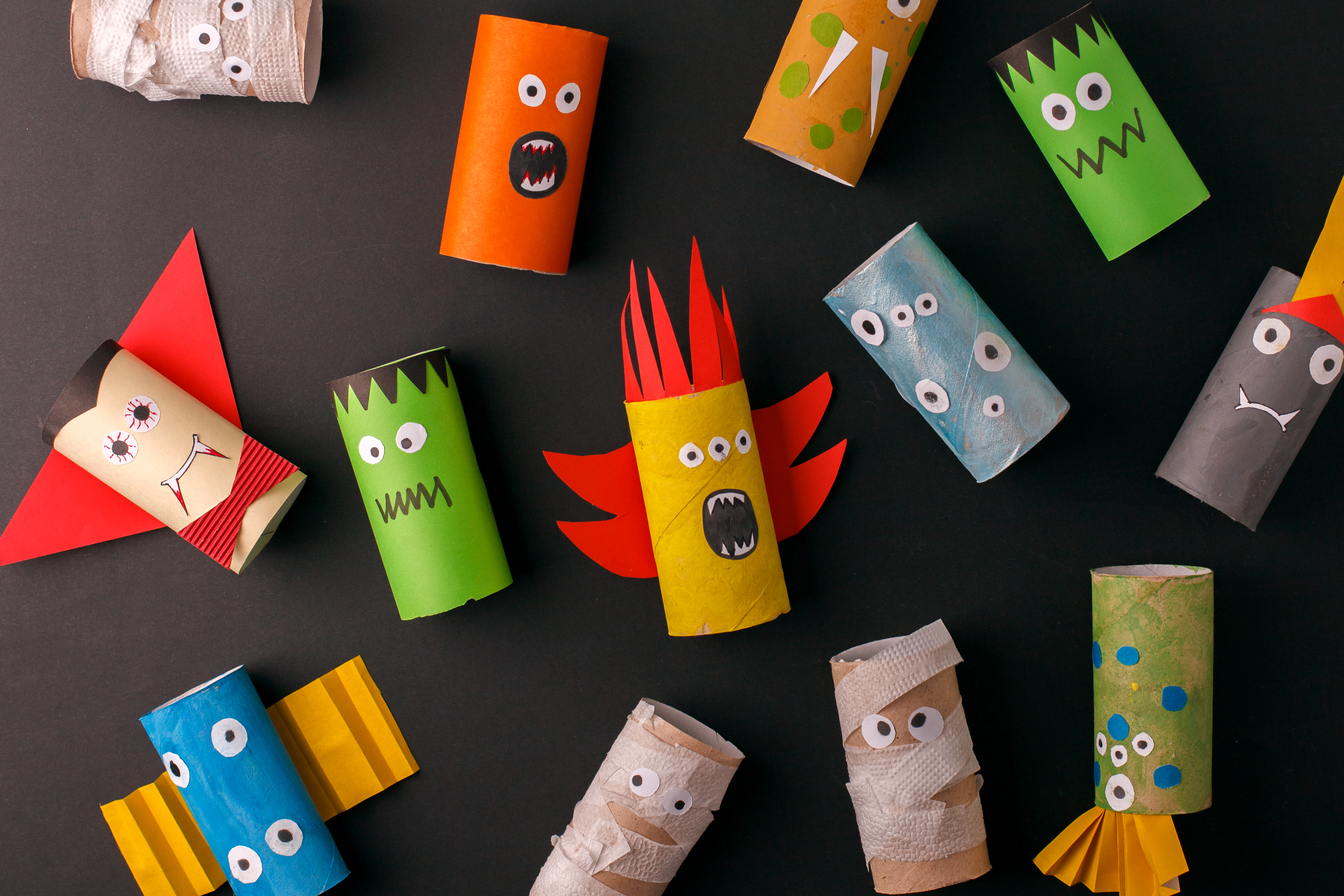 quanto custa decorar halloween escola com sucata