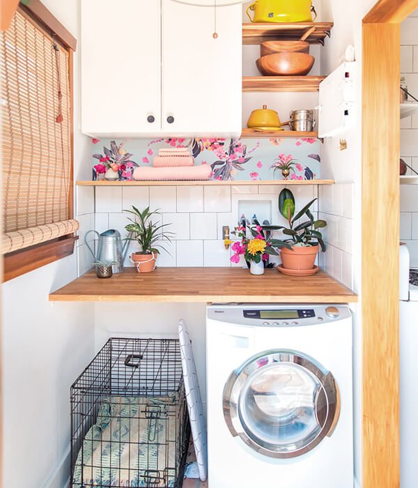 5 ideias de títulos:
1. Transforme sua Lavanderia Pequena em um Espaço Funcional e Estiloso
2. Organização Inteligente: Dicas Essenciais para Lavanderias Compactas
3. Revestimentos e Cores: A Chave para uma Lavanderia Moderna e Agradável
4. Soluções Criativas e Econômicas para Otimizar sua Área de Serviço
5. Tendências de Decoração para Lavanderias em 2025: Inspirações e Dicas