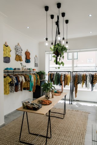 quanto custa decorar uma loja de roupa