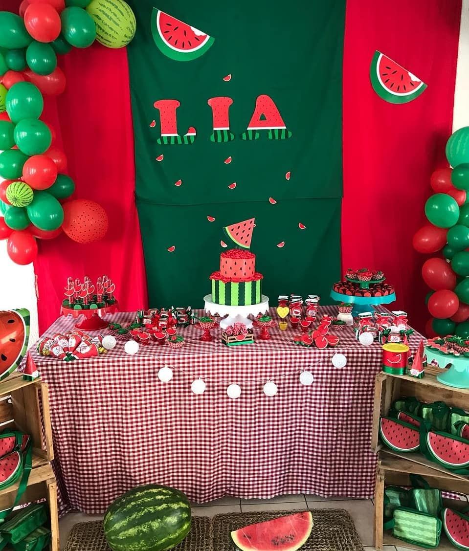 decoração melancia Magali