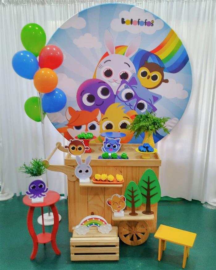 ideias criativas para mesa de aniversário bolofofos