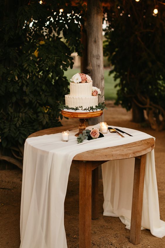ideias de centros de mesa para casamento simples