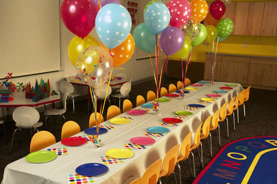 ideias criativas mesa decorada dia das crianças