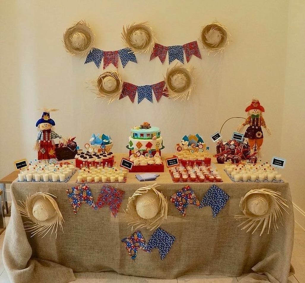 como decorar mesa de festa junina