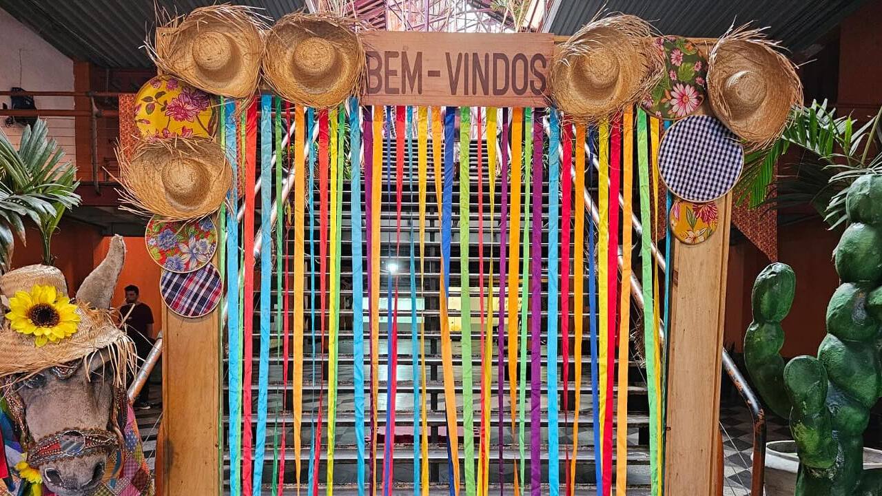 mesa posta junina