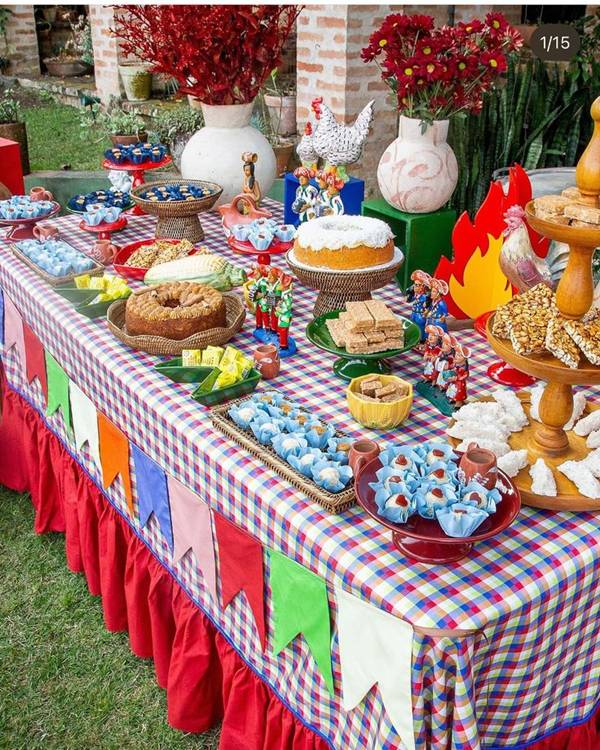 decoração junina com chita