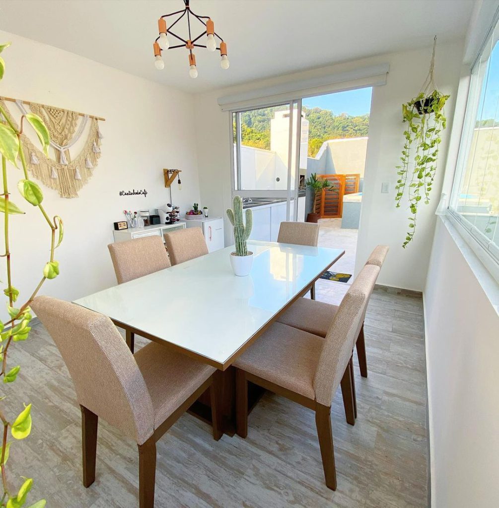 ideias de centro de mesa para jantar romântico