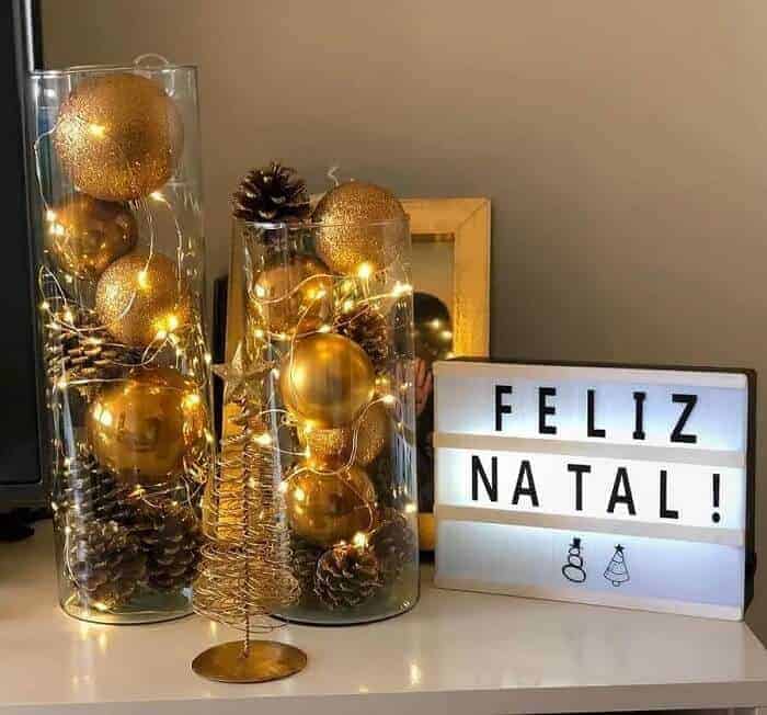 decoração de natal com vidro e bolas