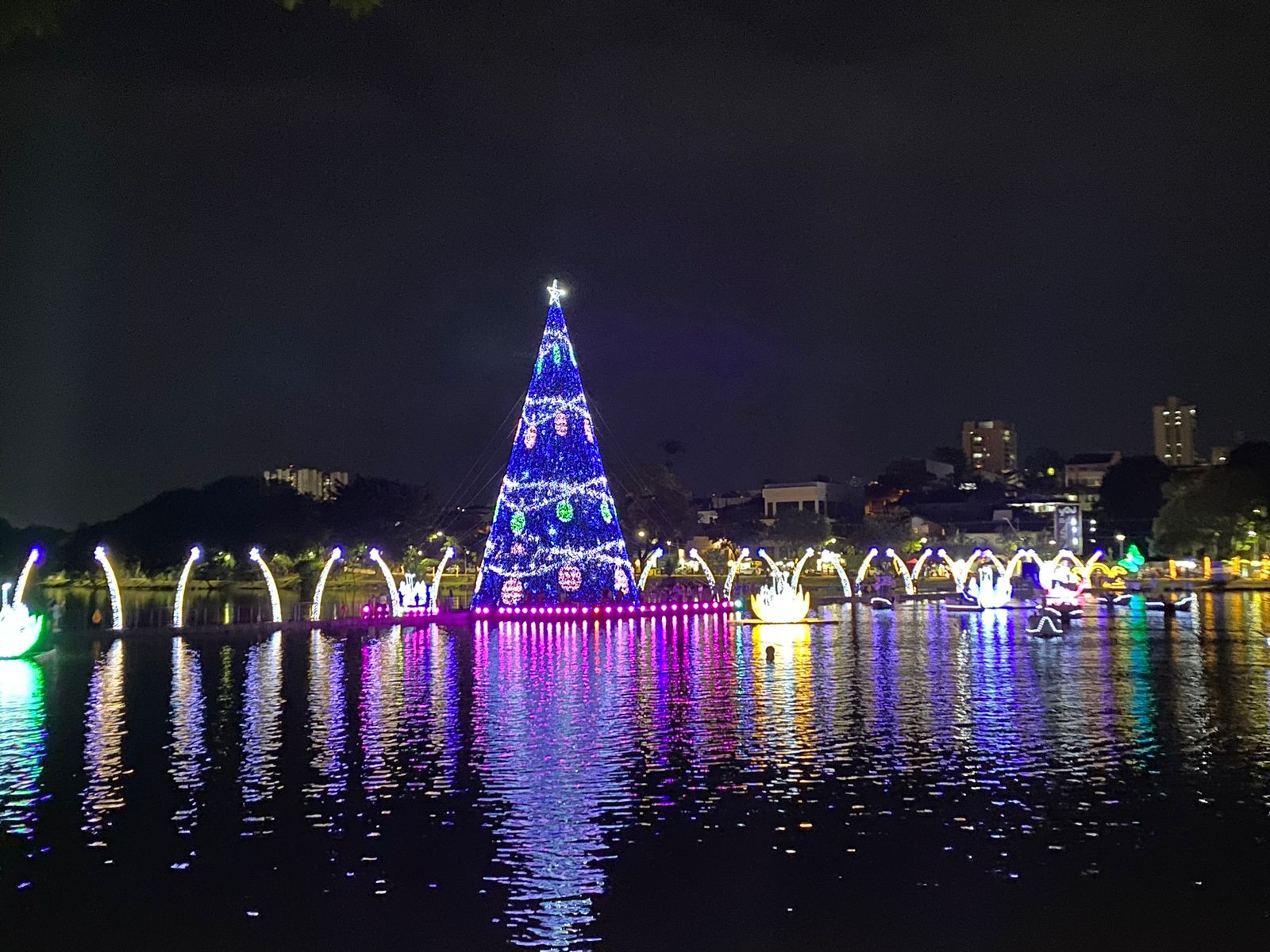 decoração natal londrina vs curitiba