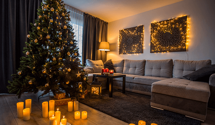 decoracao natal varanda barata versus luxuosa
