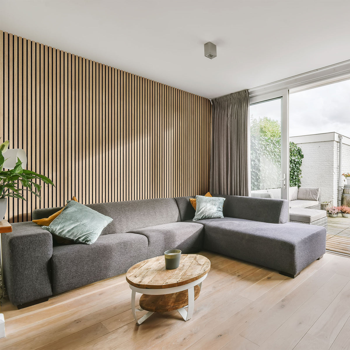 como fazer jardim vertical em parede interna