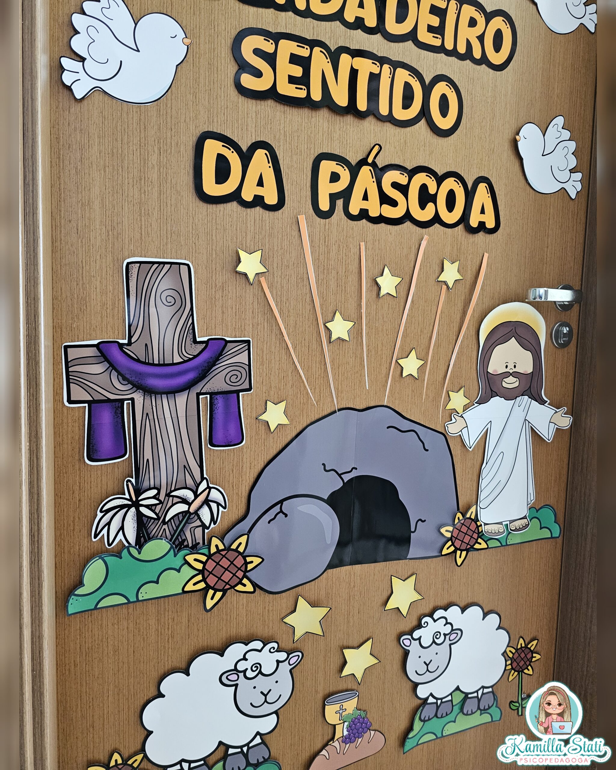 decoração igreja páscoa com materiais recicláveis