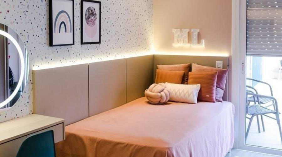 quarto feminino moderno simples