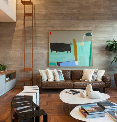 cerâmica ou porcelanato na parede da sala qual escolher