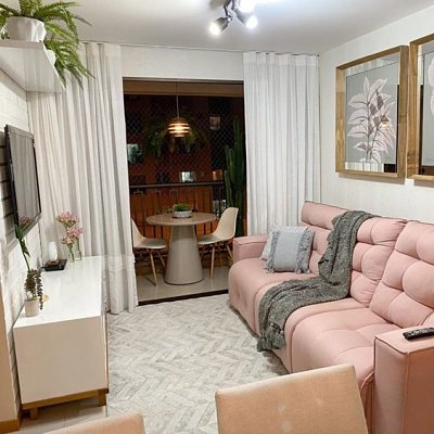 sofá retrátil para sala pequena