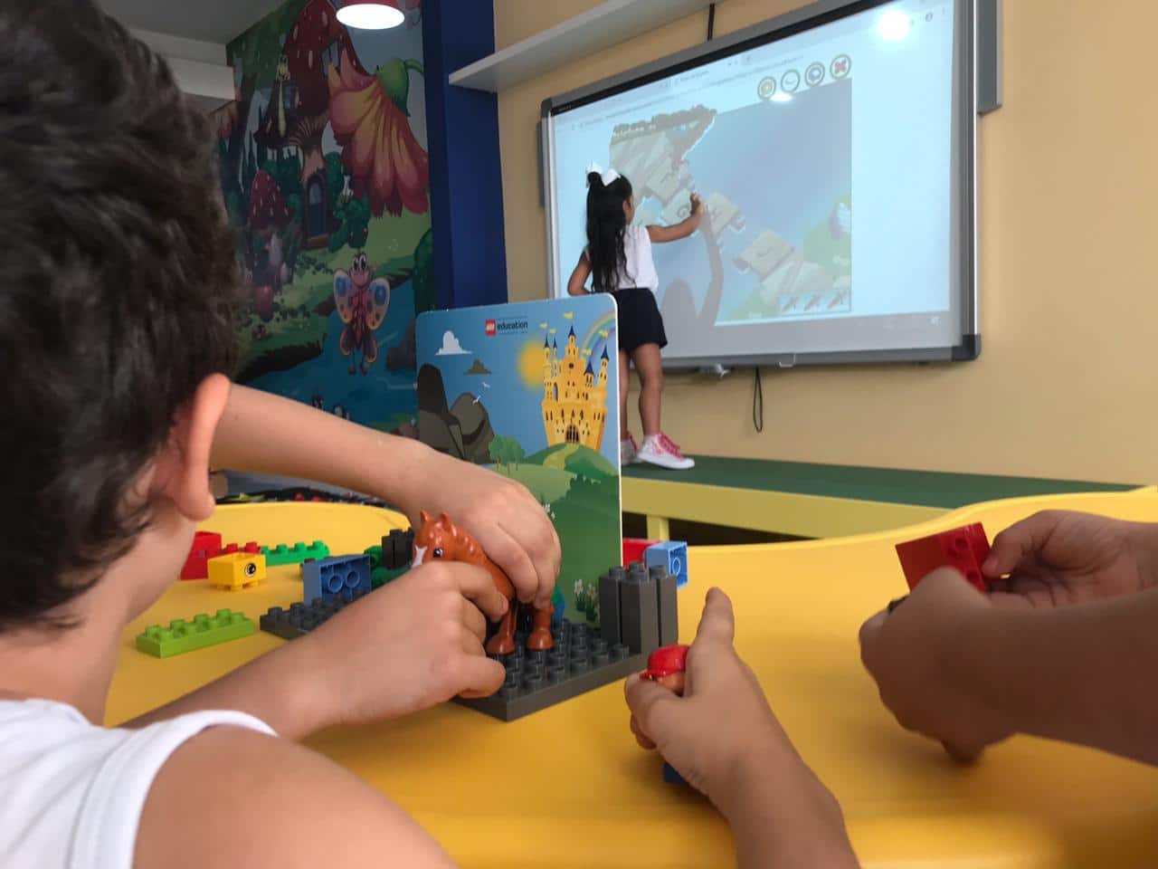 sala de aula infantil montessori