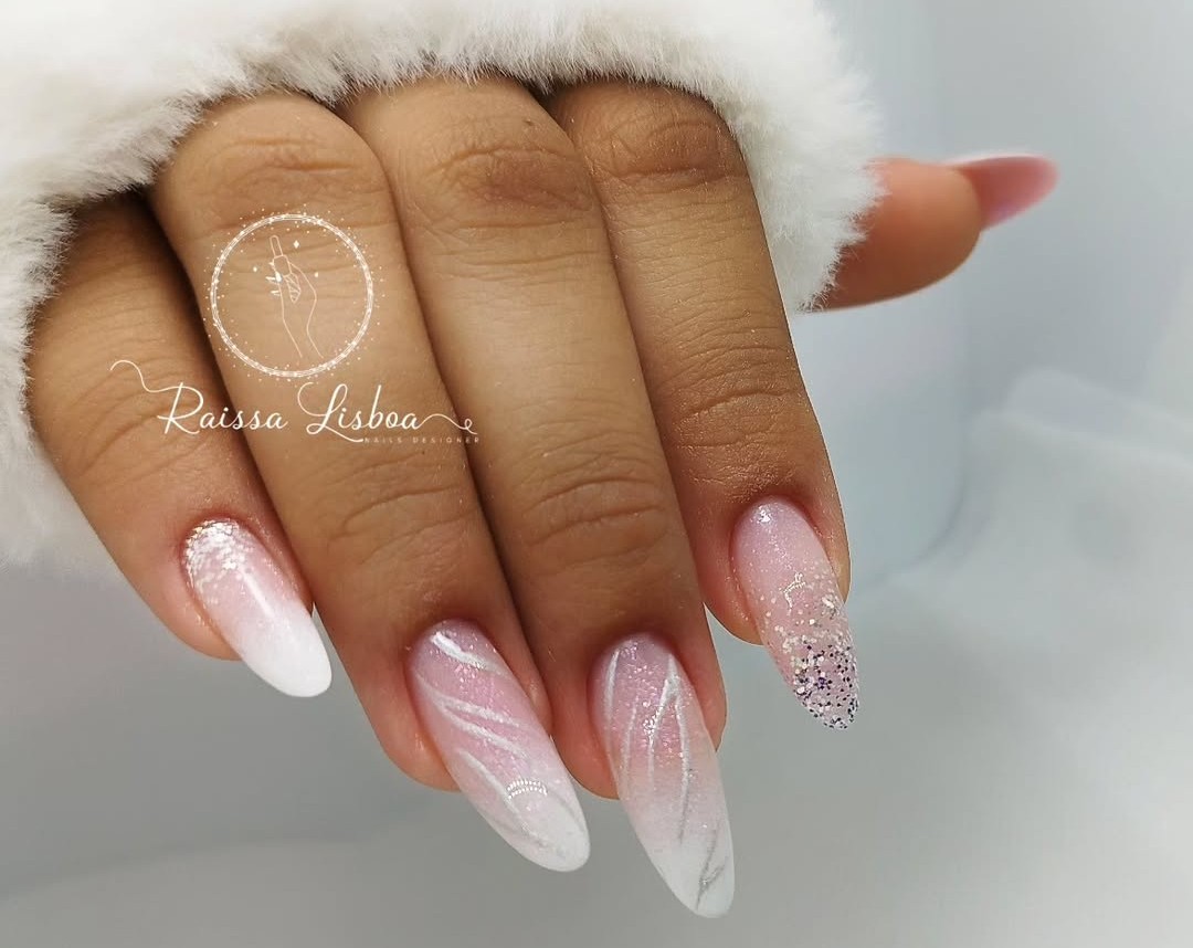 unhas de fibra de vidro decoradas 2026