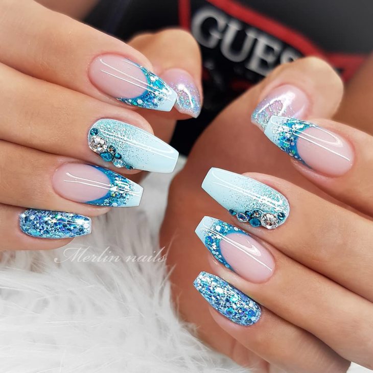 unhas de fibra com pedrarias