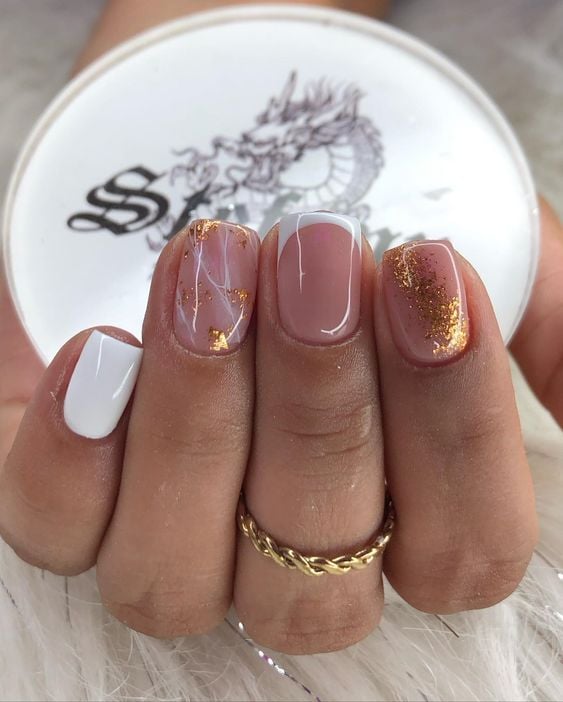 unha de gel quadrada decorada luxo