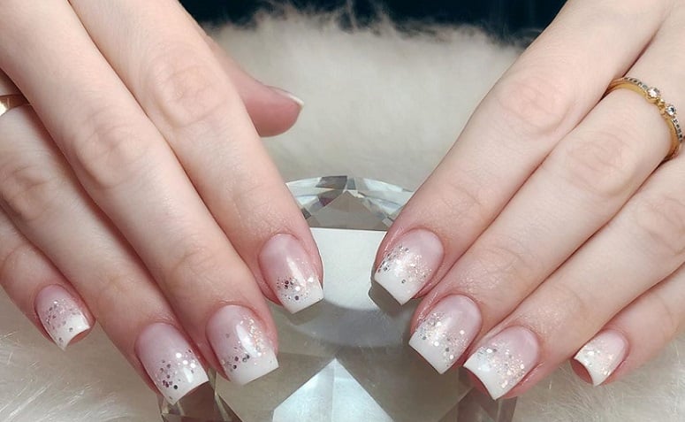 baby boomer unhas de gel