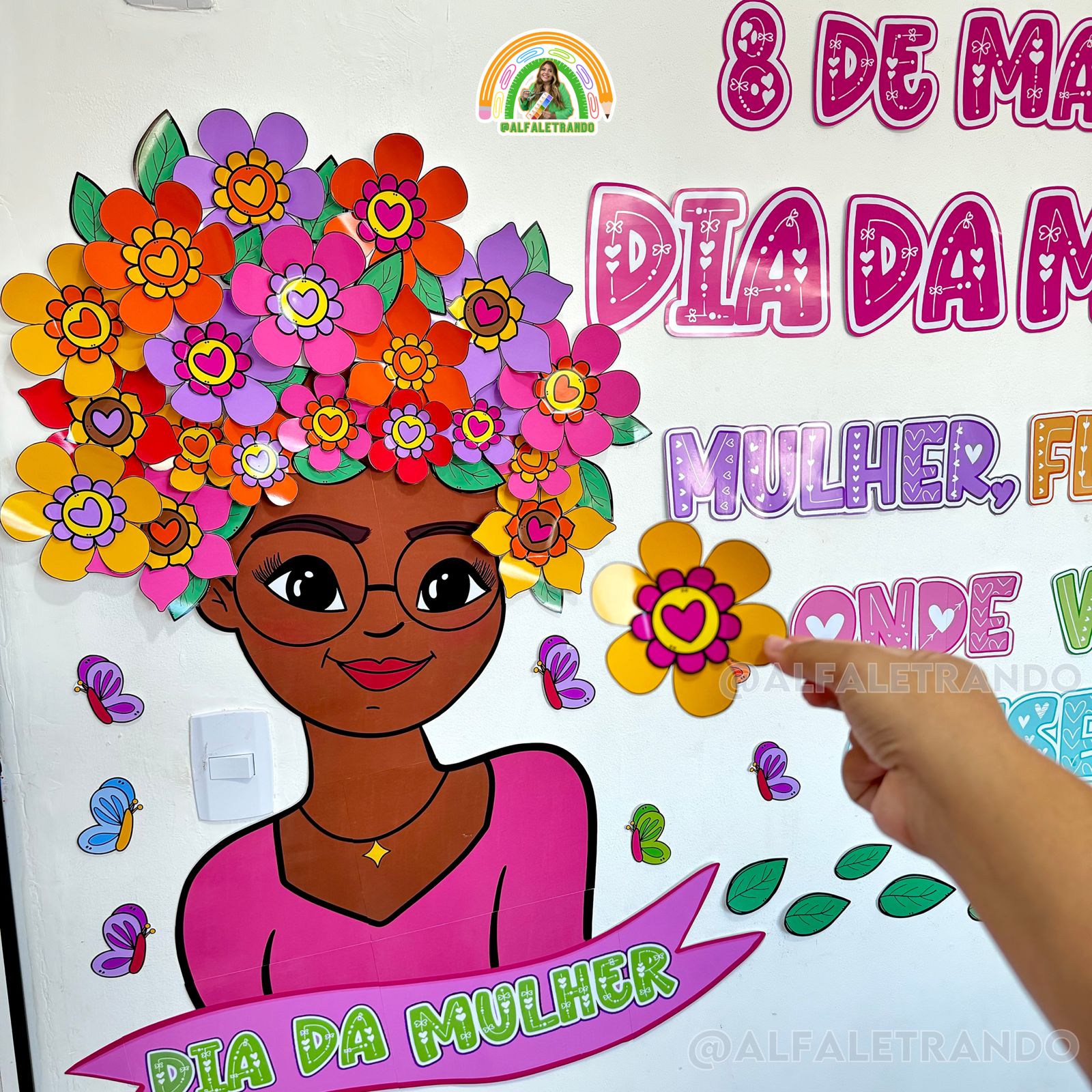 painel dia da mulher criativo