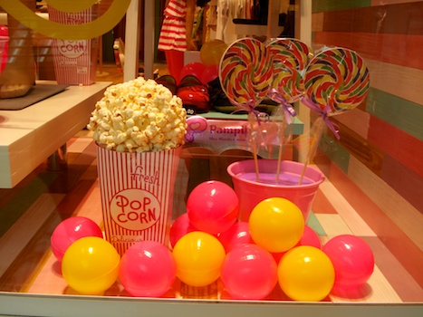 quanto custa decorar vitrine dia das crianças