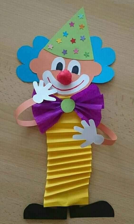 como fazer painel de palhaço dia do circo