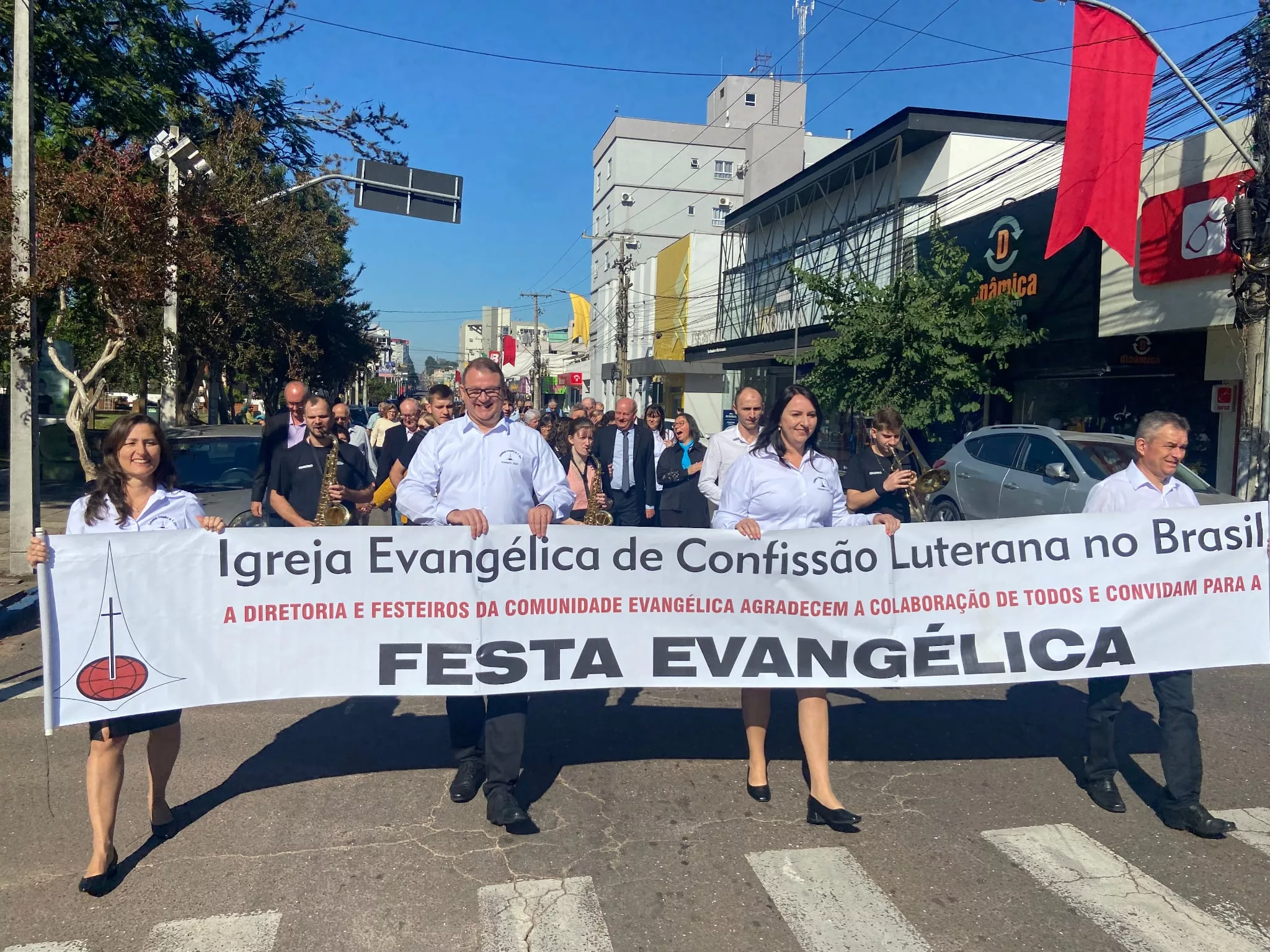 decoração dia dos pais igreja com balões