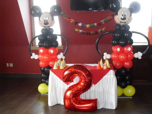 decoração do mickey simples e bonita