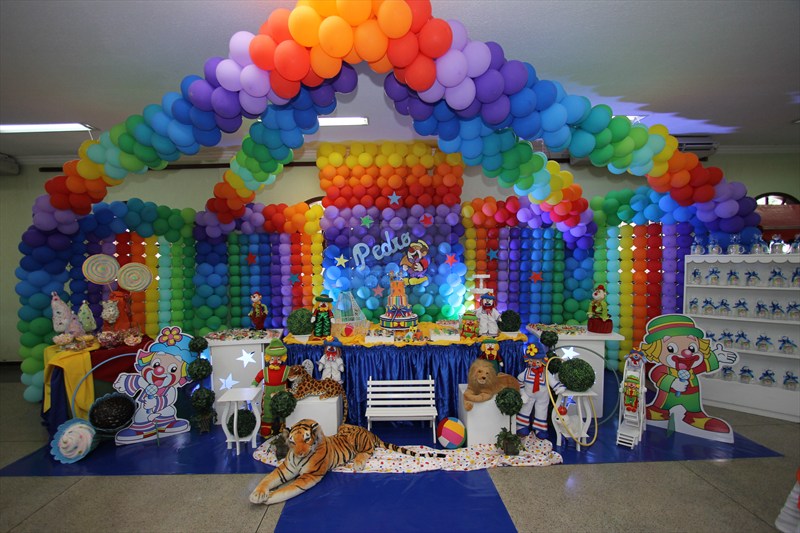 decoração patati patatá colorida