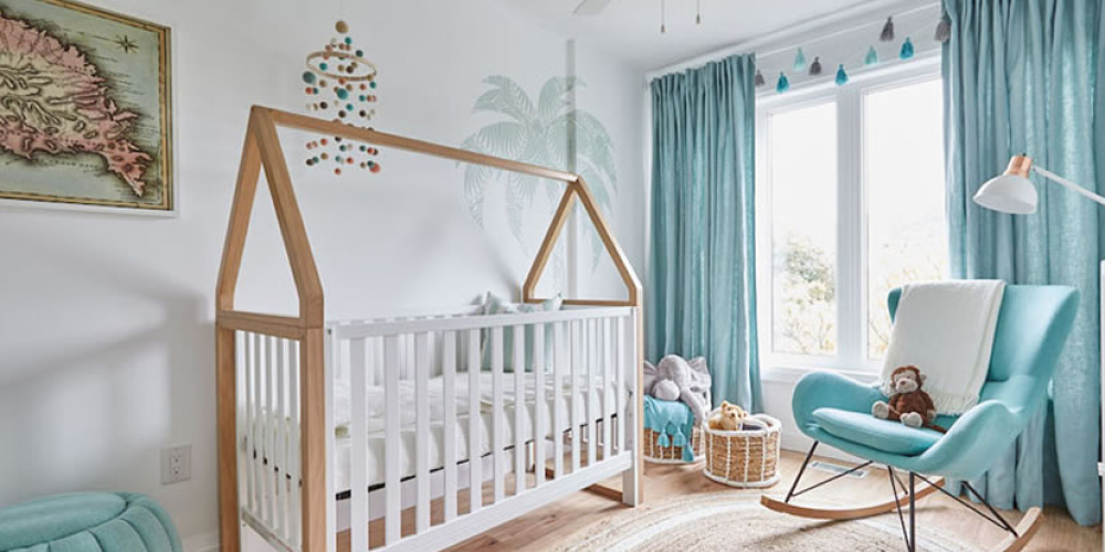 quarto de bebê montessoriano vs minimalista