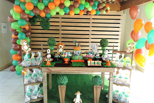 ideias criativas decoração safari festa infantil