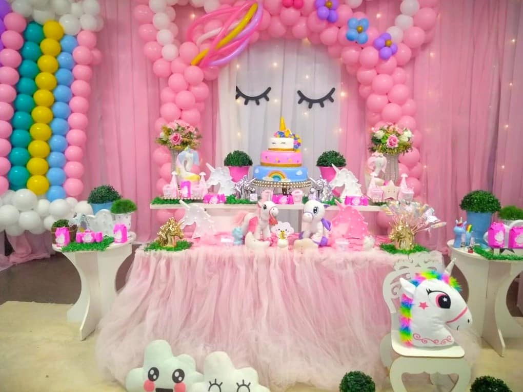 Quarto infantil decoração unicórnio
