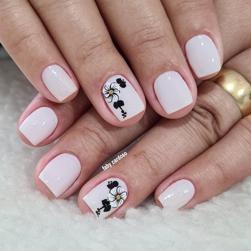 decoração em unhas curtas
