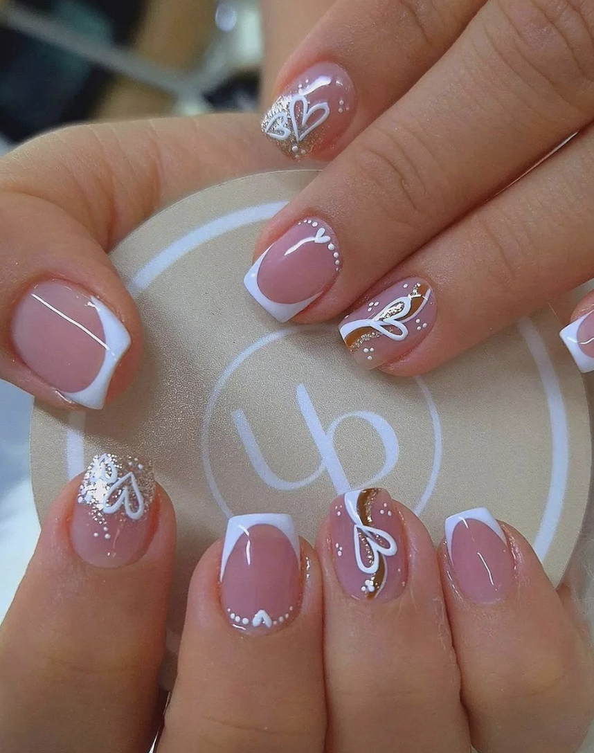 decoração em unhas curtas