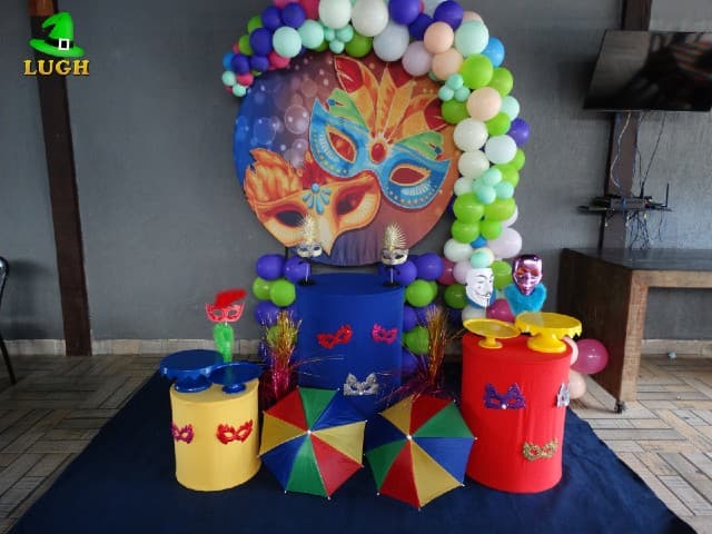 decoração festa carnaval adulto