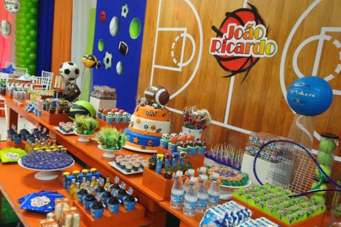decoração festa sport recife simples vs elaborada