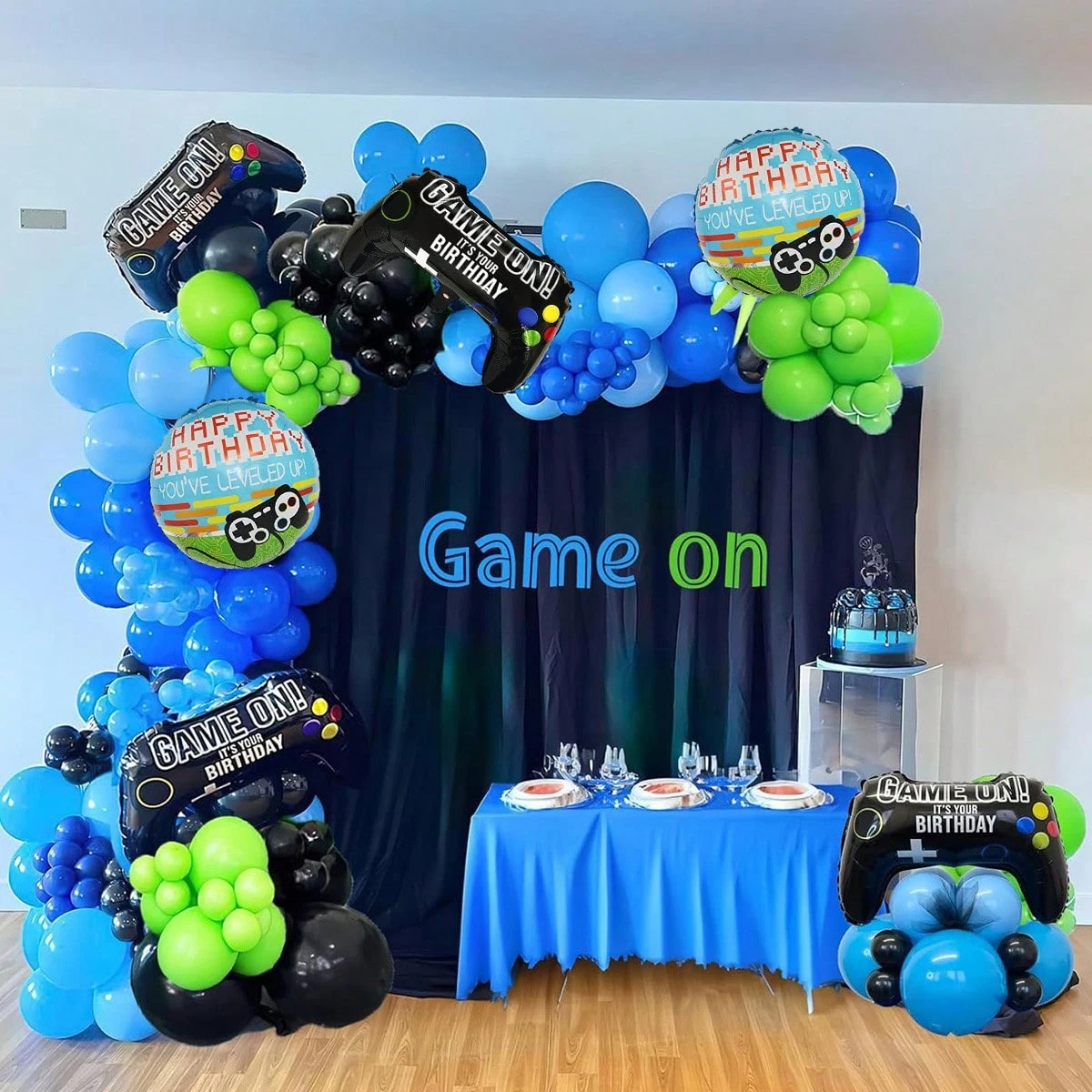 decoração festa gamer vs festa tradicional