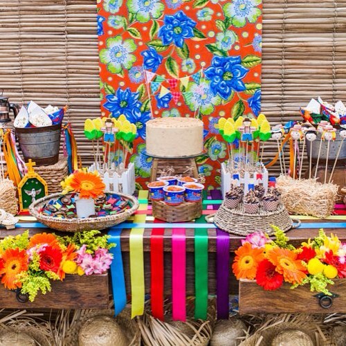 5 ideias de centros de mesa juninos elegantes e econômicos