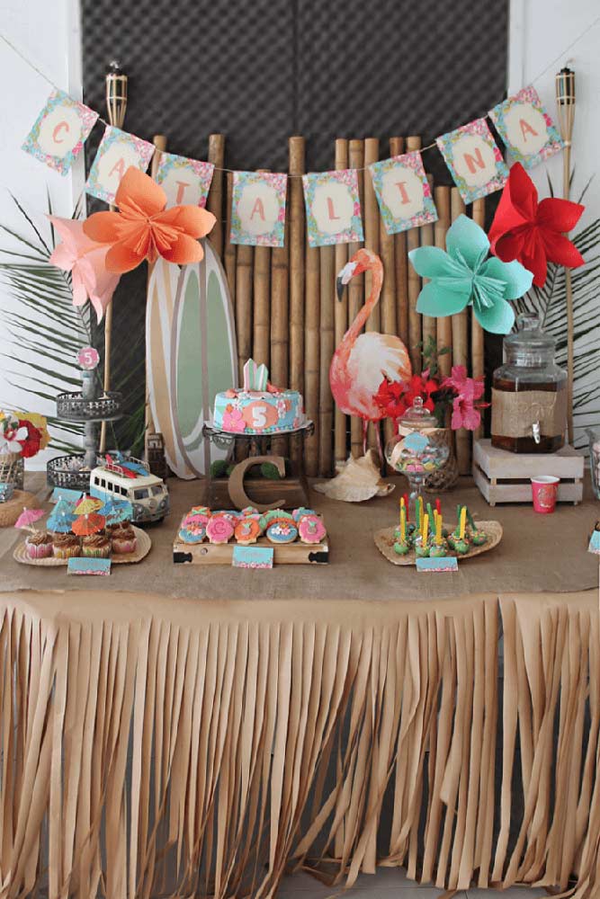erros comuns na decoração de festa luau