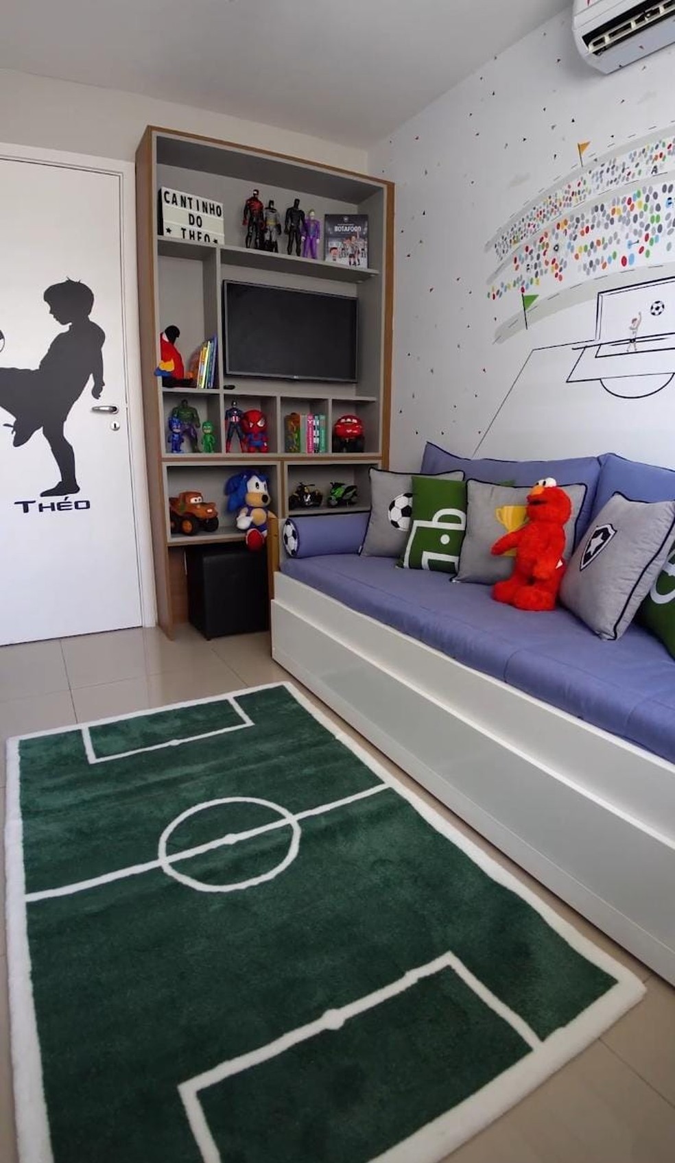 como fazer um quarto de futebol com pouco dinheiro