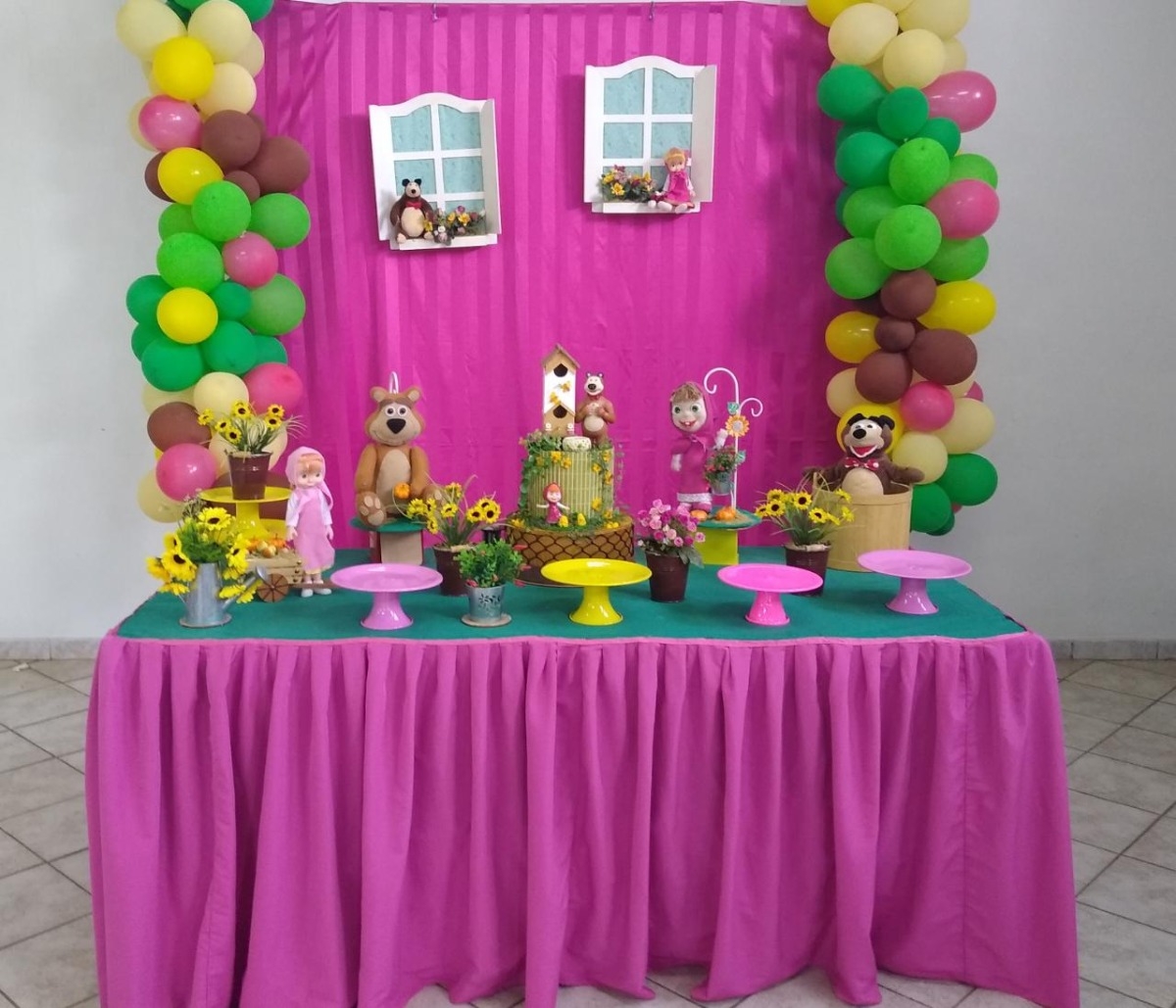 decoração Masha e Urso simples e barata