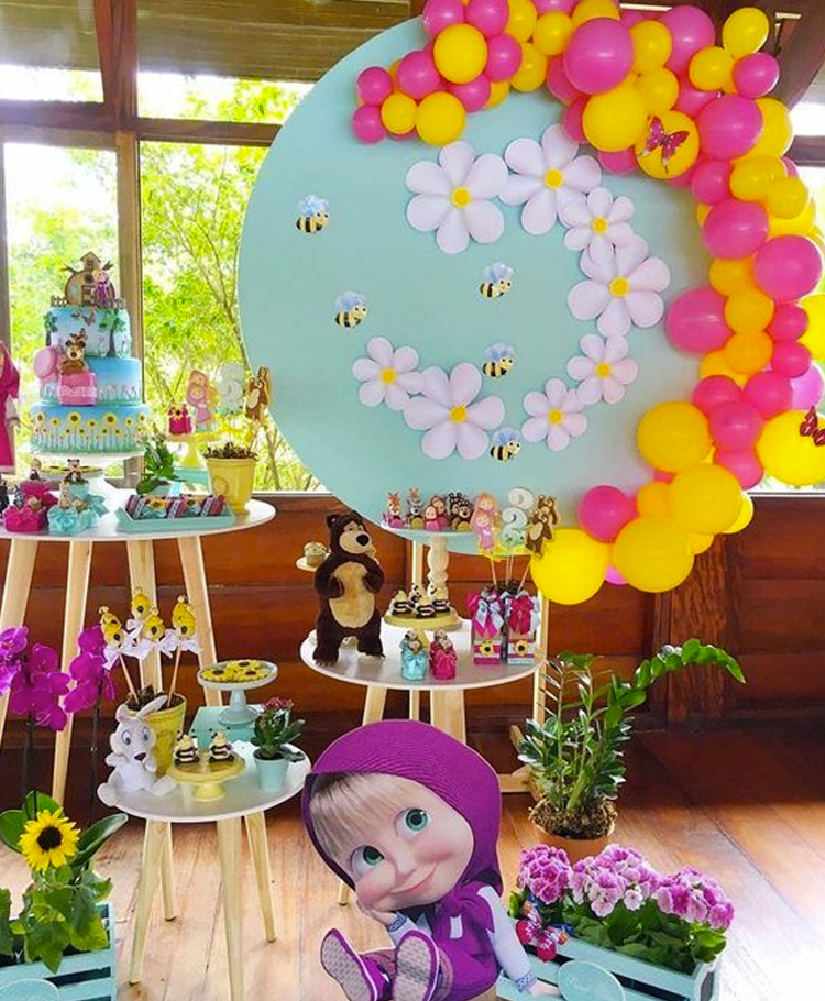 decoração Masha e Urso simples e barata