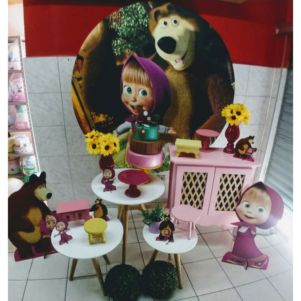 mesa decorada Masha e Urso