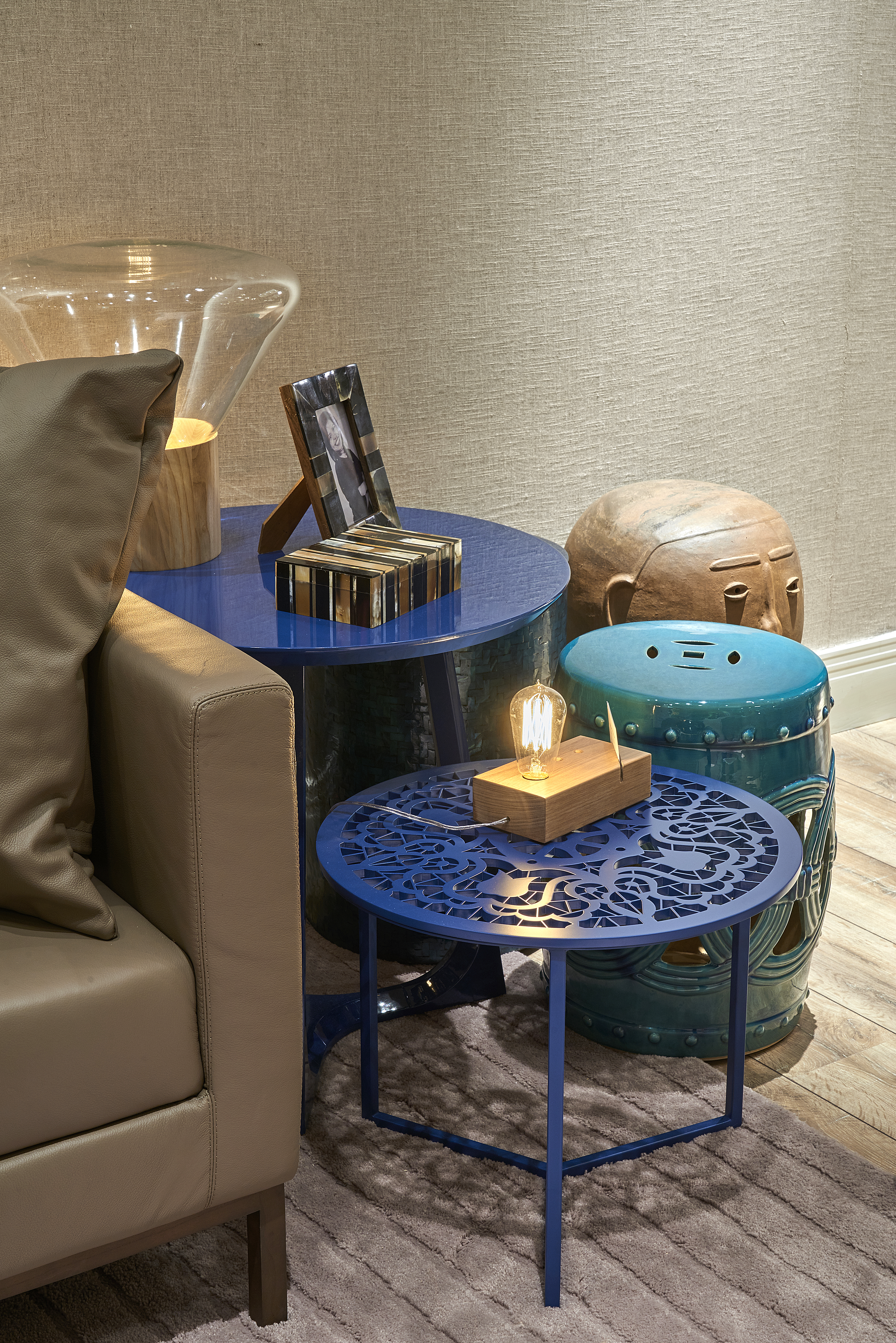 como decorar mesa de canto