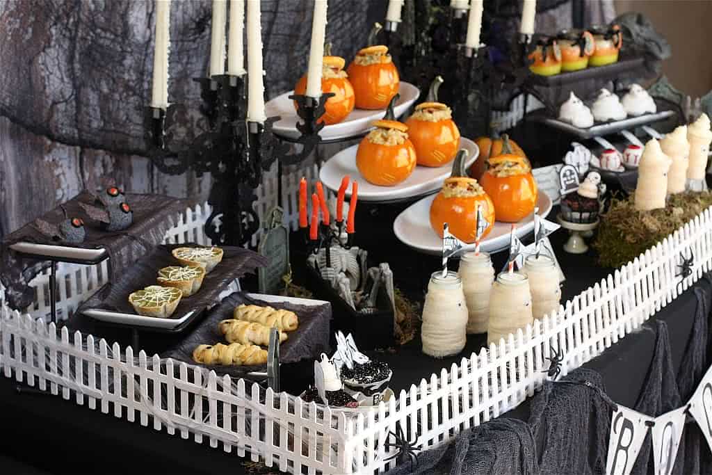 como fazer centro de mesa de halloween com abóboras
