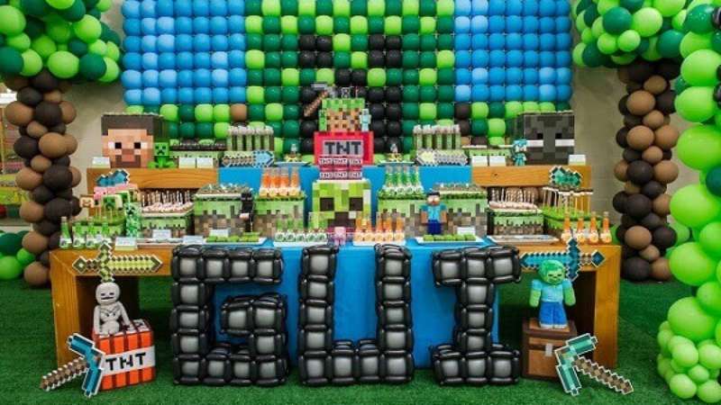 ideias criativas decoração mesa minecraft