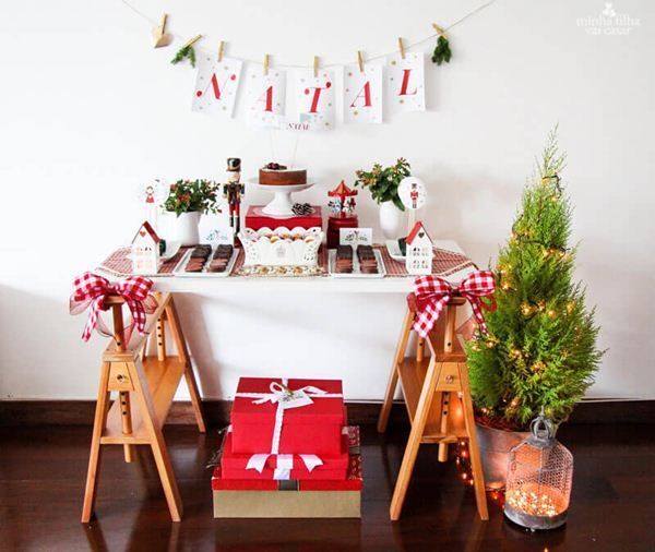 decoração de natal com potes de vidro