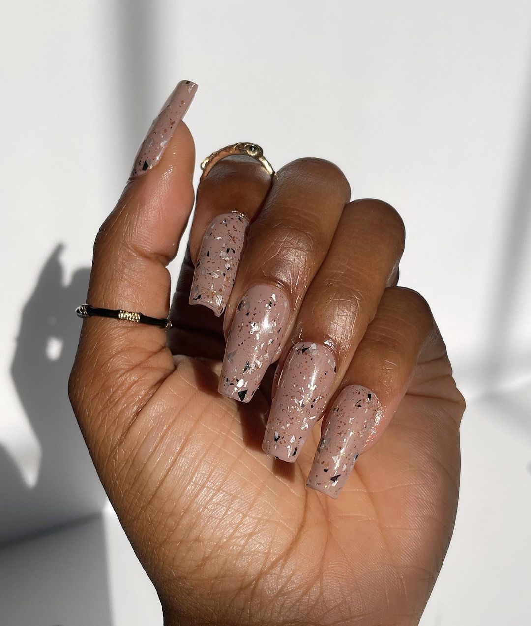 A versatilidade do esmalte nude: Dicas para todas as ocasiões