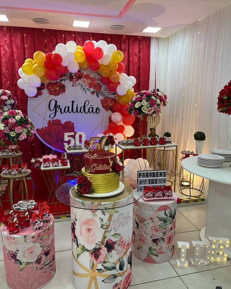 decoração de aniversário feminino 30 anos simples